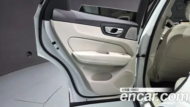 Volvo XC60 B5, миниатюра 17