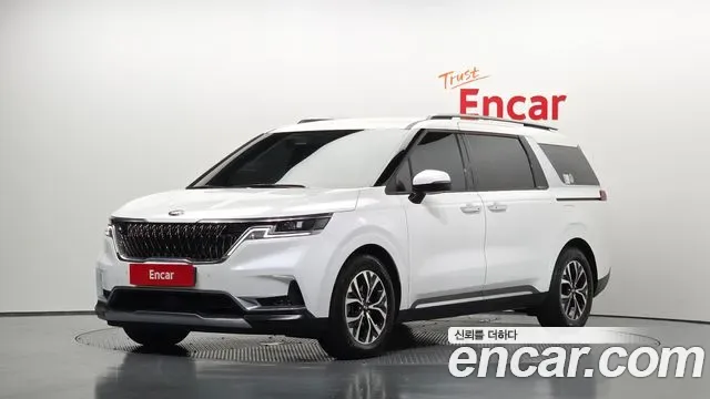 Kia Carnival дизель 9 мест