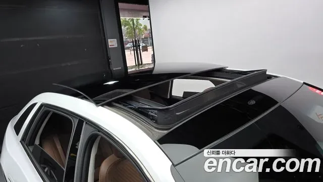 Hyundai Grandeur Calligraphy, миниатюра 6