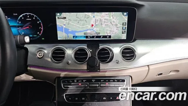 Mercedes-Benz E-Class E350 4MATIC, миниатюра 30