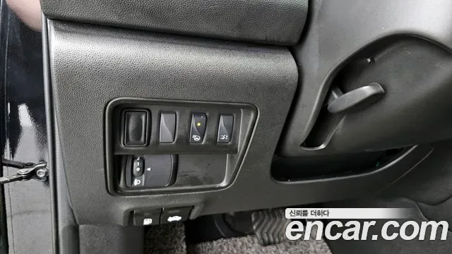 Renault QM6 2.0 GDe RE 2WD, миниатюра 8
