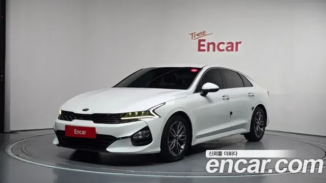 Kia K5 III