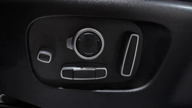 Land Rover Range Rover Velar R-DYNAMIC HSE, миниатюра 30