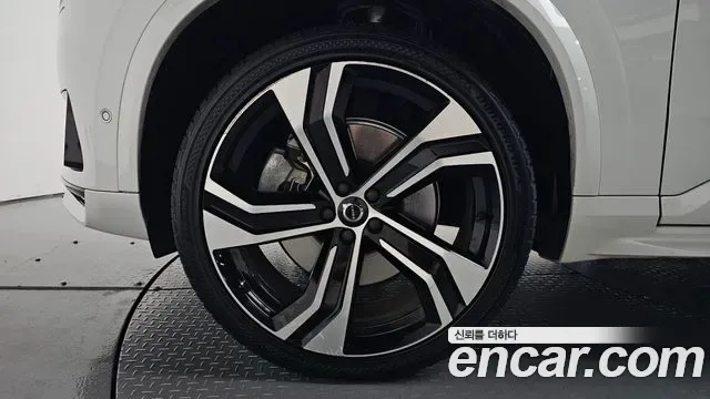Volvo XC90 T8 R- гибрид, миниатюра 7