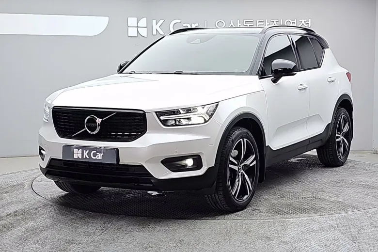 Volvo XC40 B4 R-