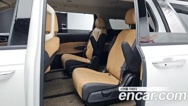 Kia Carnival дизель 7 мест, миниатюра 12