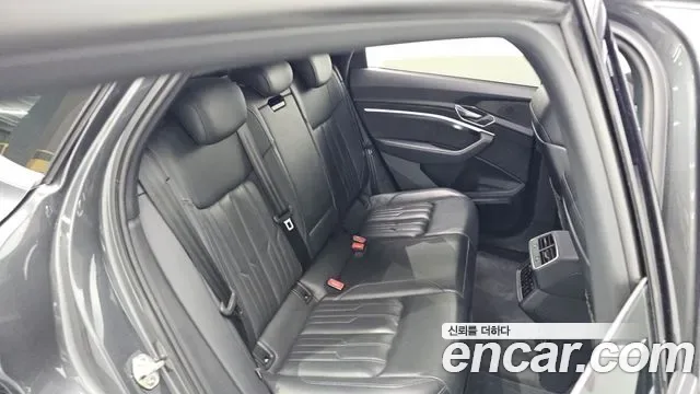 Audi e-, миниатюра 4