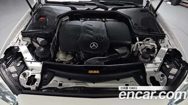Mercedes-Benz E-Class E220d 4MATIC, миниатюра 30