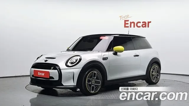 MINI Cooper SE III