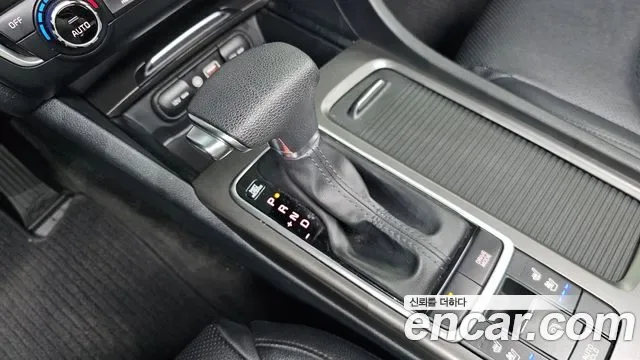 Kia K5 II 2.0 Prestige, миниатюра 2