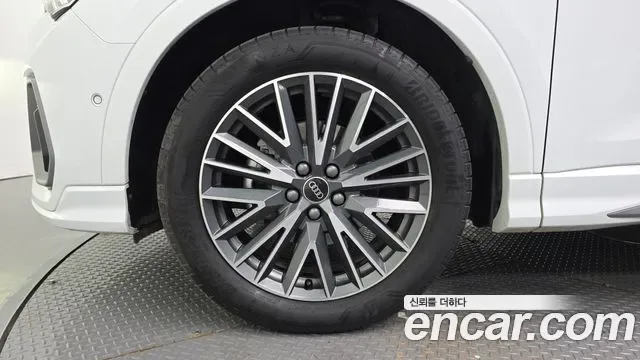 Audi Q3 35 TDI Premium, миниатюра 13