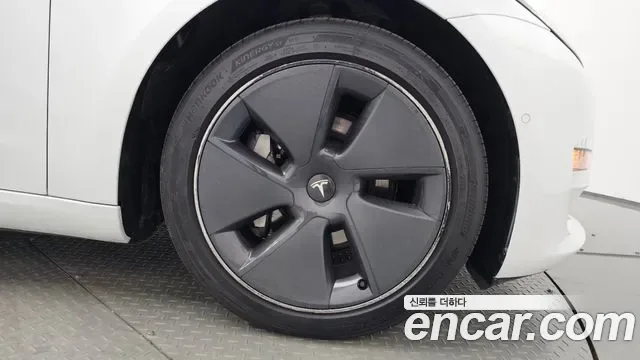 Tesla 3 AWD, миниатюра 3