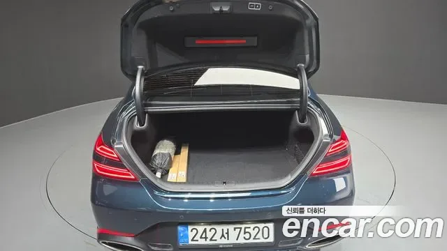 Genesis G70 бензин 3.3T 4WD ( ), миниатюра 3
