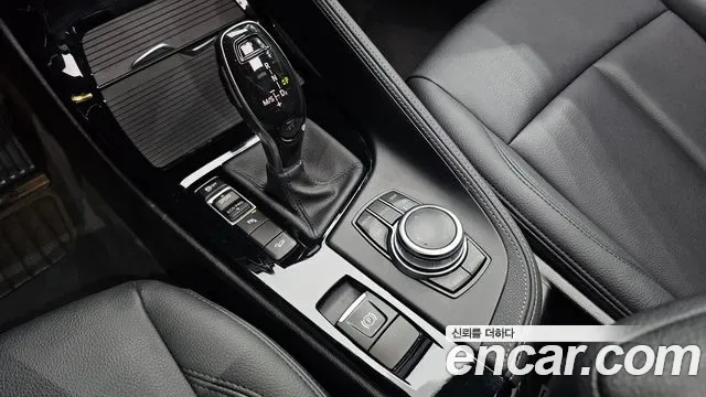 BMW X1 xDrive 20i xLine, миниатюра 2