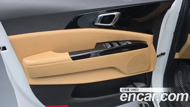 Kia Carnival дизель 7 мест, миниатюра 9