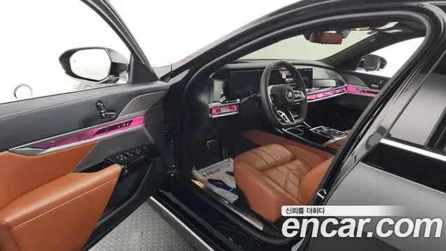 BMW 7 (G70) 740i xDrive M, миниатюра 7