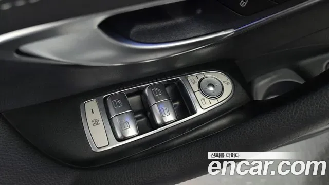 Mercedes-Benz E-Class E450 4MATIC, миниатюра 19