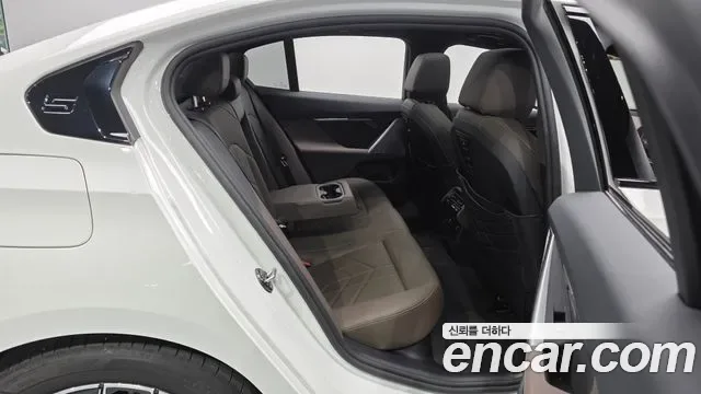 BMW 5 (G60) 520i M, миниатюра 5
