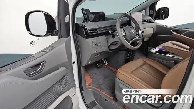 Hyundai Staria 4WD Prestige 4 мест, миниатюра 30