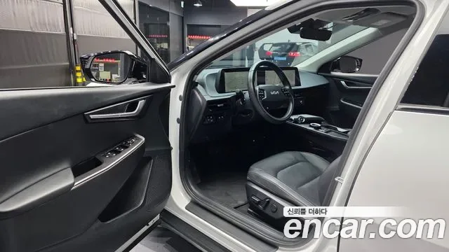 Kia EV6, миниатюра 6