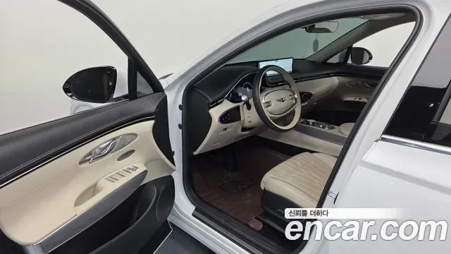 Genesis GV70 2.5T бензин 2WD ( ), миниатюра 15