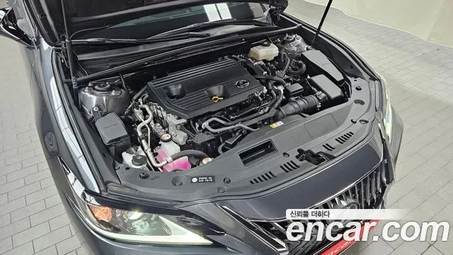 Lexus ES, миниатюра 12