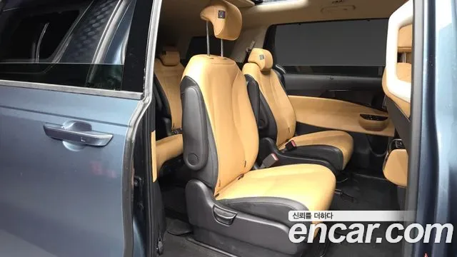 Kia Carnival дизель 9 мест, миниатюра 11