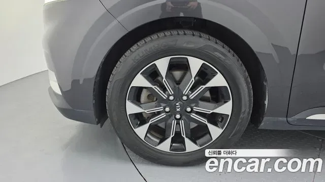 Kia Carnival дизель 9 мест, миниатюра 13