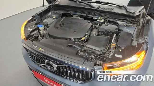 Volvo XC40 B4, миниатюра 12