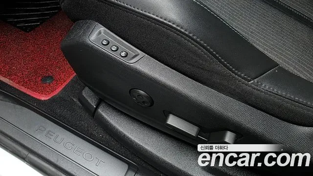 Peugeot 3008 1.2 Pure Tech, миниатюра 5