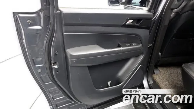 KGM Rexton дизель 2.2 4WD Prestige (5 ), миниатюра 17
