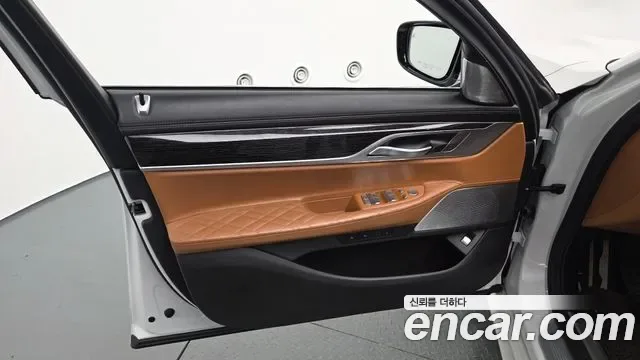 BMW 7 (G11) 740i M, миниатюра 10