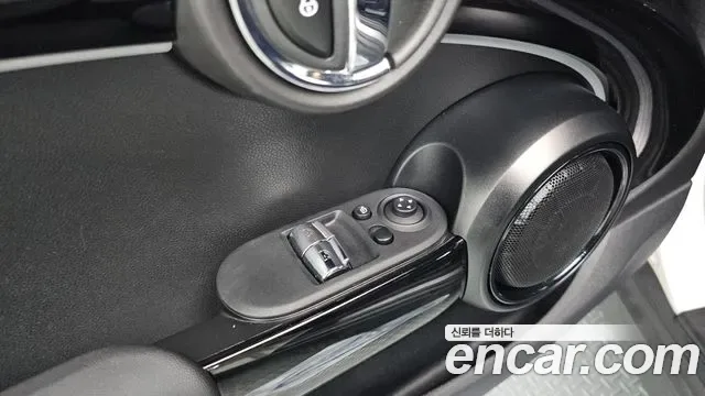 MINI Cooper SE III, миниатюра 11