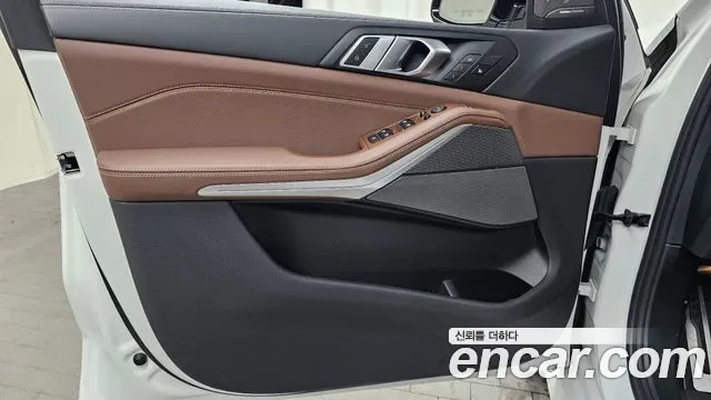 BMW X5 xDrive 40i M, миниатюра 17
