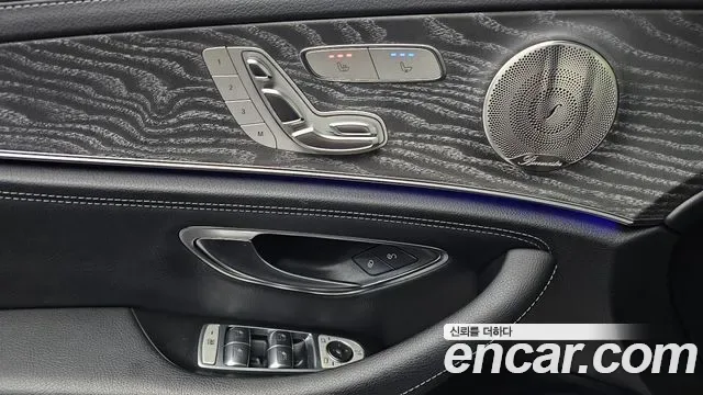 Mercedes-Benz E-Class E350 4MATIC AMG Line, миниатюра 23