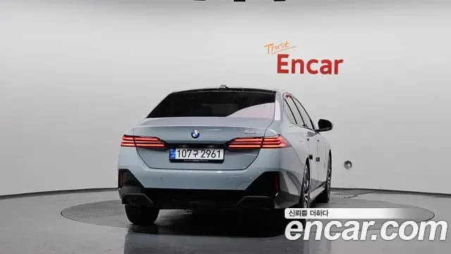 BMW 5 (G60) 520i M, миниатюра 9