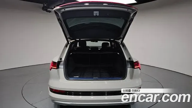Audi e-, миниатюра 11