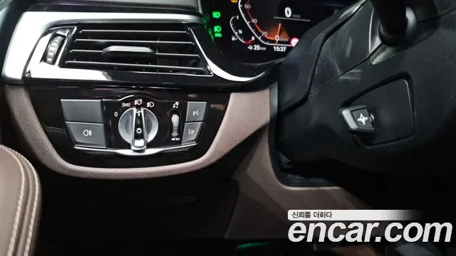 BMW 5 (G30) 530i M, миниатюра 20