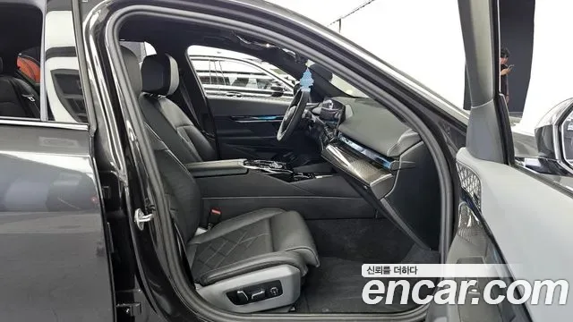 BMW 5 (G60) 530e xDrive M, миниатюра 19
