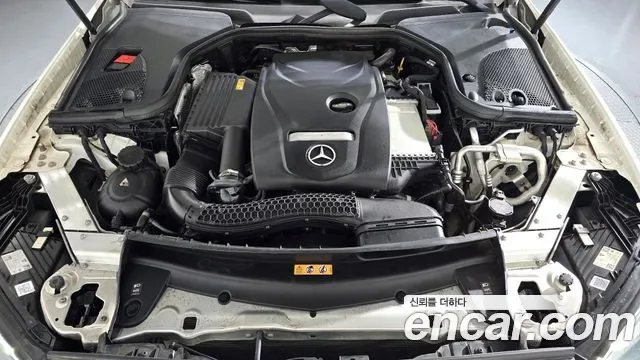 Mercedes-Benz E-Class E250 AMG Line, миниатюра 13