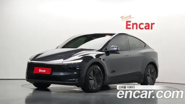 Tesla Y RWD
