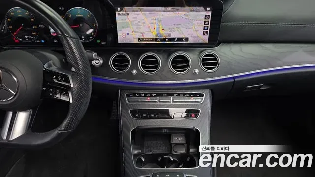 Mercedes-Benz E-Class E220d 4MATIC AMG Line, миниатюра 12