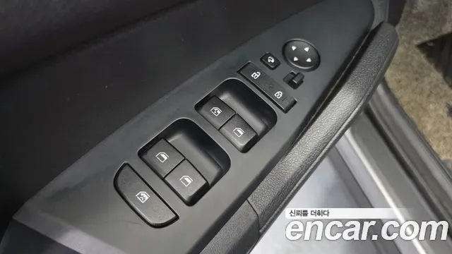 Kia Sportage дизель 2.0 2WD Prestige, миниатюра 15