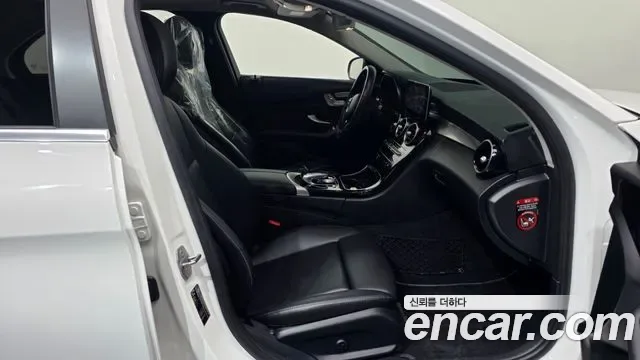 Mercedes-Benz C-Class C200, миниатюра 13