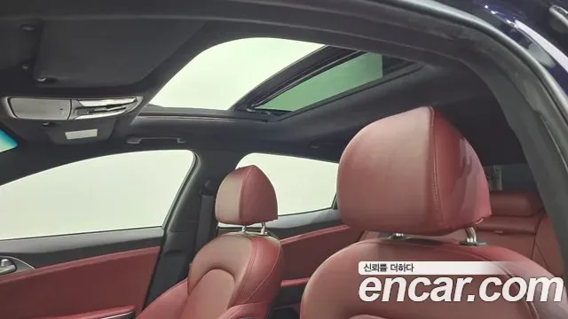 Kia Stinger 2.0 Turbo 2WD, миниатюра 3