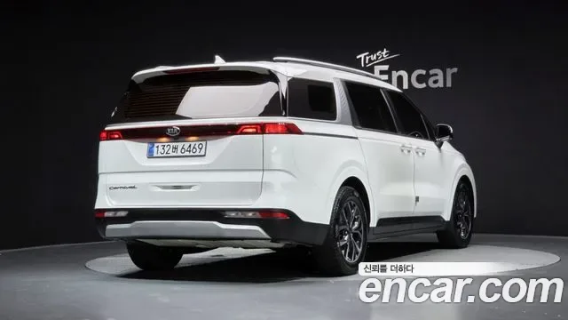 Kia Carnival дизель 9 мест Prestige, миниатюра 24