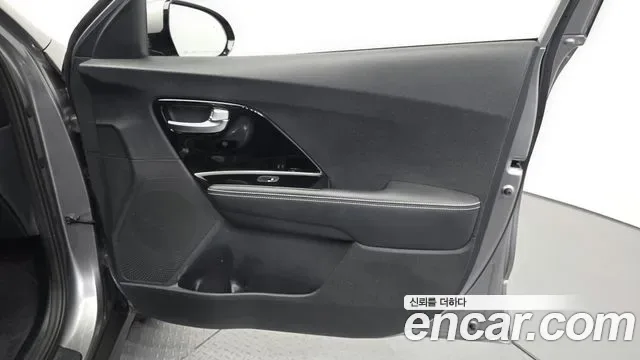 Kia Niro EV, миниатюра 9