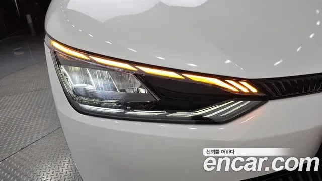 Kia EV6, миниатюра 26
