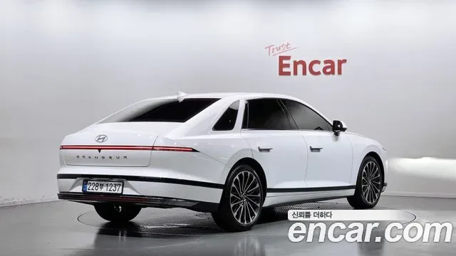 Hyundai Grandeur Calligraphy, миниатюра 10