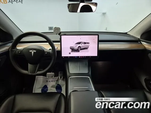 Tesla Y RWD, миниатюра 9